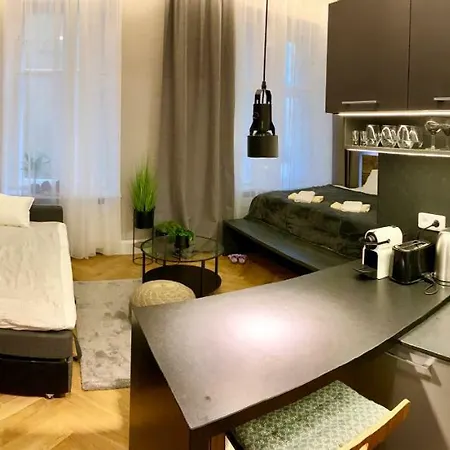 Holec Apartman