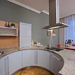Holec Apartamento