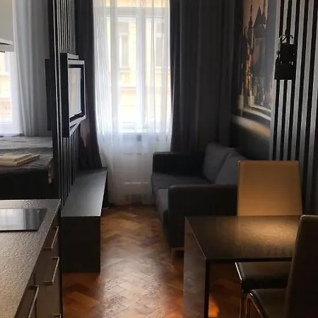 Holec Apartment *