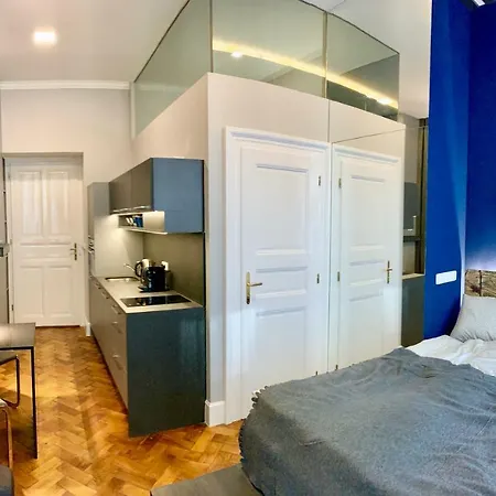 Holec Apartamento